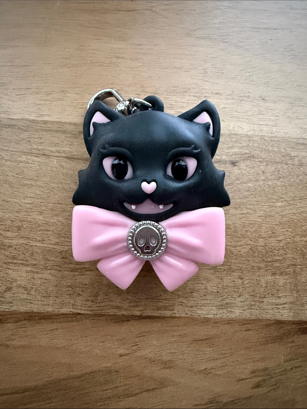 Bath & Body hand sanitizer holders - Picture 5 of 7